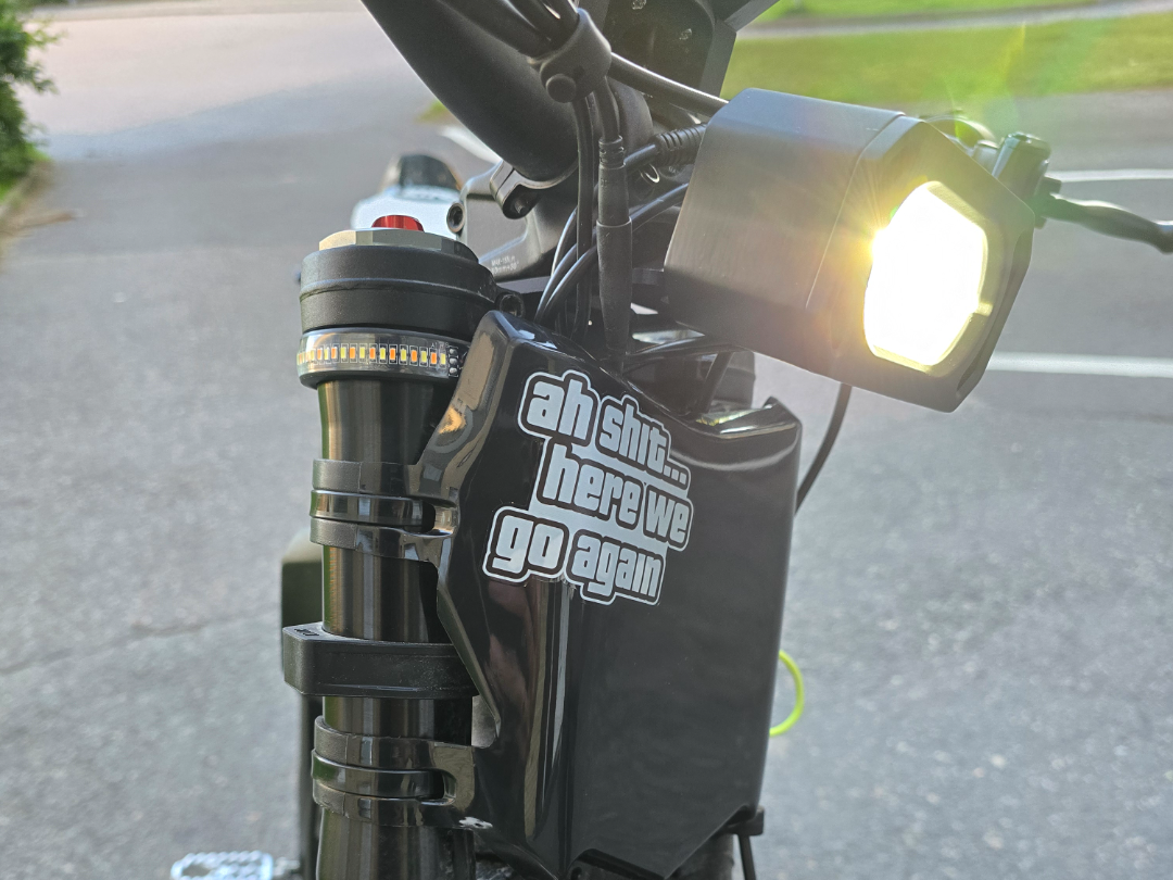Miniatura 2 do modelo 3D Headlight Relocator Bracket, Front Plate Setup