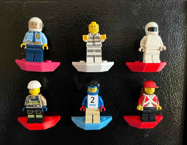 Étagère magnétique pour figurines LEGO