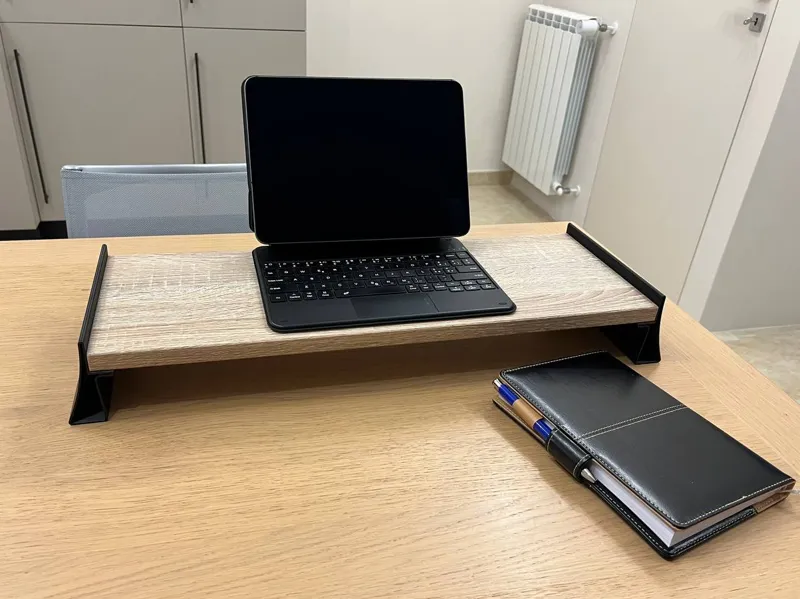 Supporto Mensola PC o Tablet