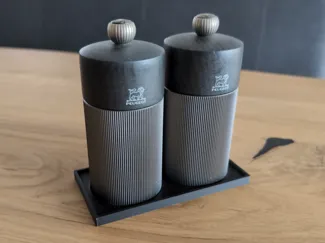 Salt & Pepper Tray