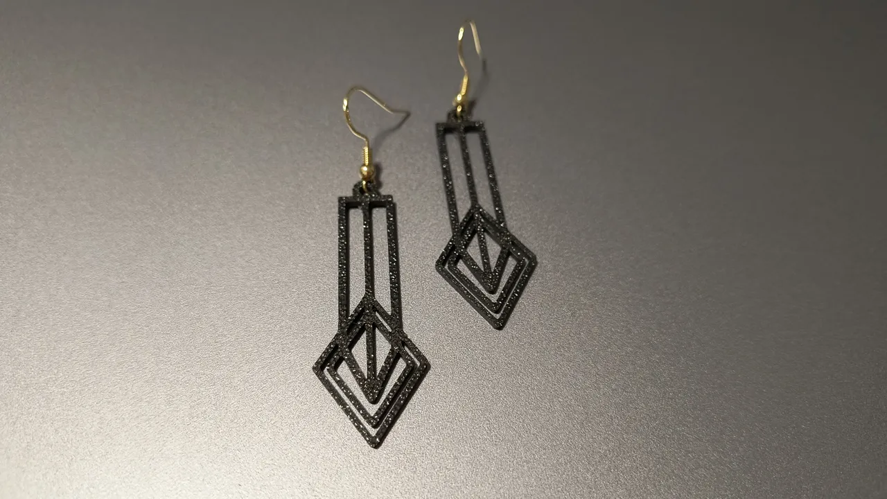 Elegant earring (sell it :D) view 3