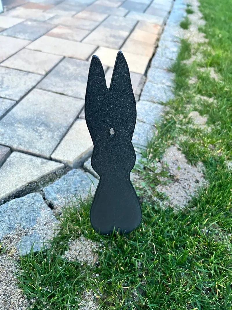 Easter Bunny modern  / stick'in grass / Garden 
