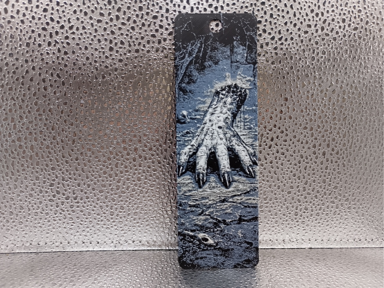 Crawling Claw Bookmark – Hueforge