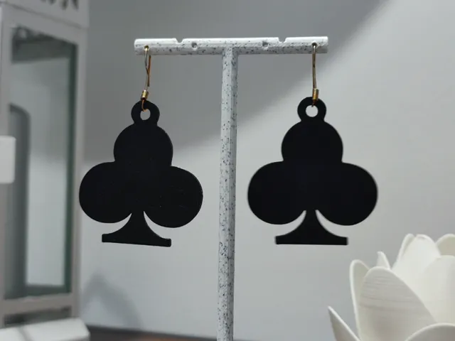 Aretes As de Estilo