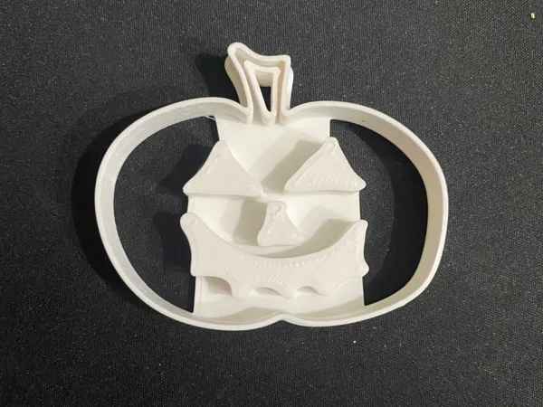 https://makerworld.bblmw.com/makerworld/model/USb72e2731cccb4d/design/2025-10-26_4314b4ff9b2e88.png