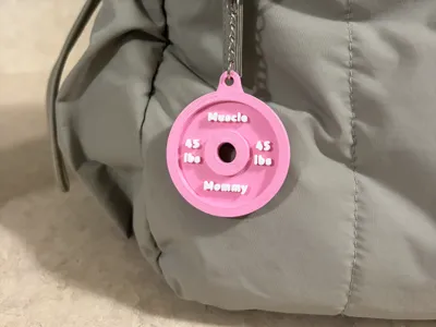 Muscle Mommy Weight Keychain