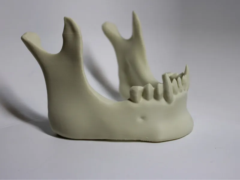 Vampire/monster jaw phone holder