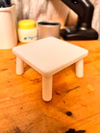 Petite table d'appoint — photo 2