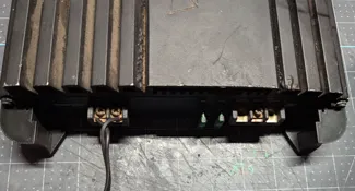 Alpine mrp-m500 Amp mounts/feet