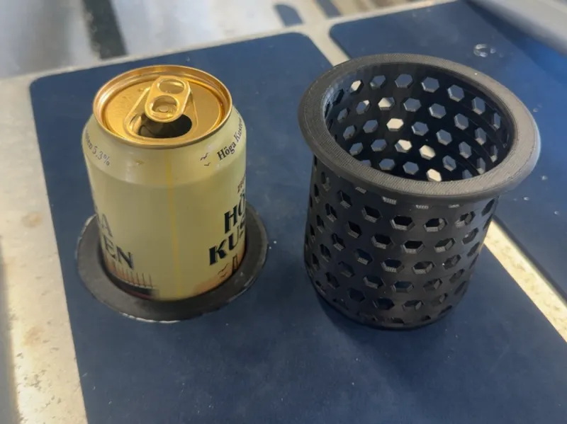 Recessed can holder