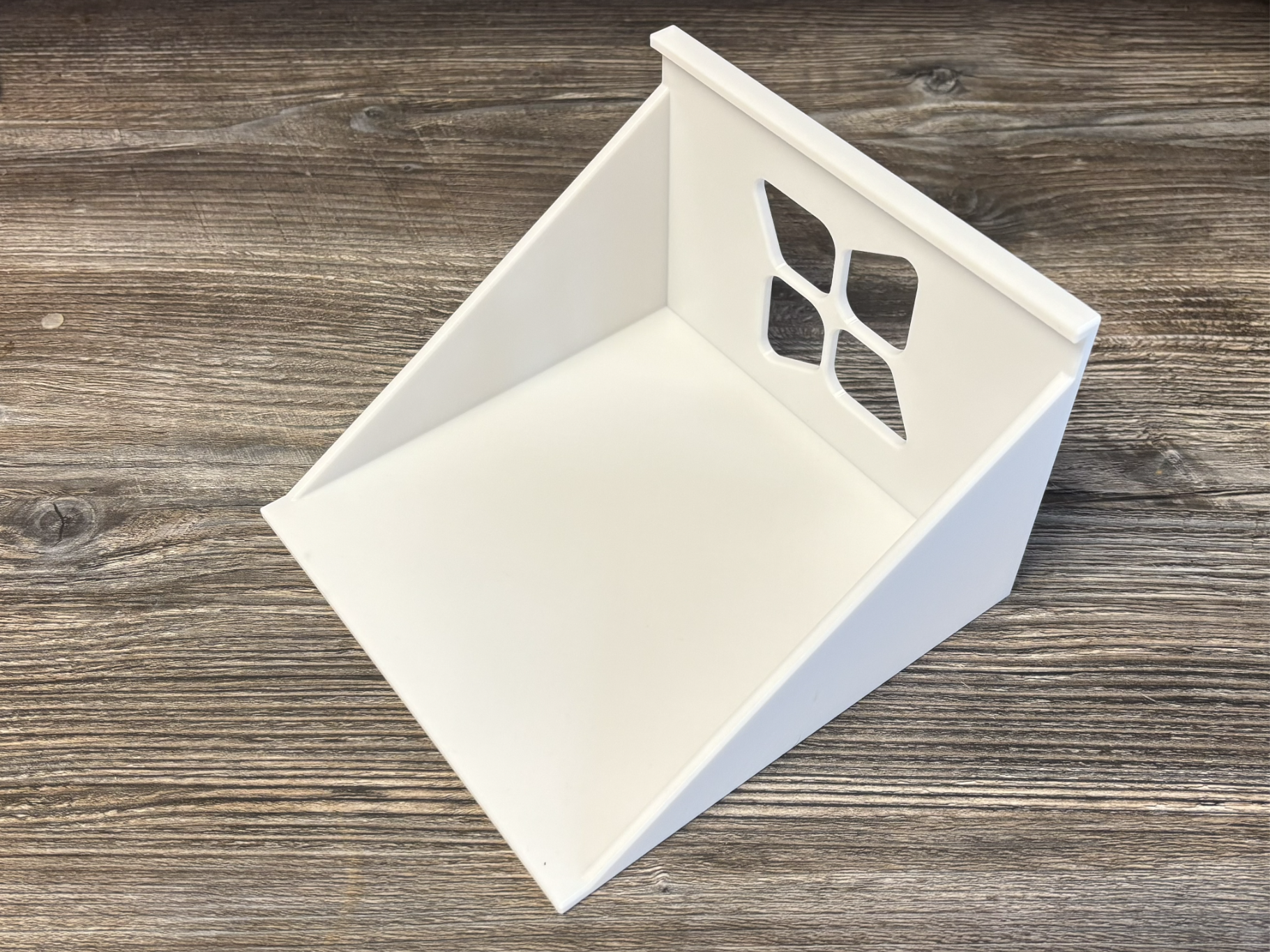 shelf for a glass shelf 