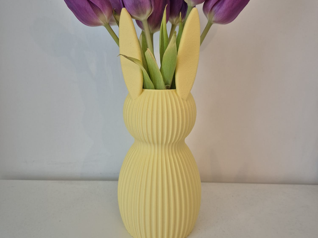 Easter bunny vase