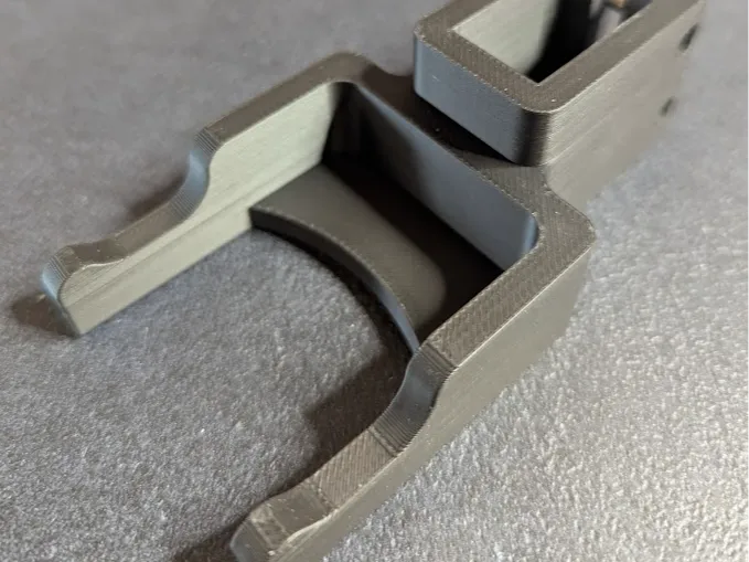 Ukulele hanger for guitar rack