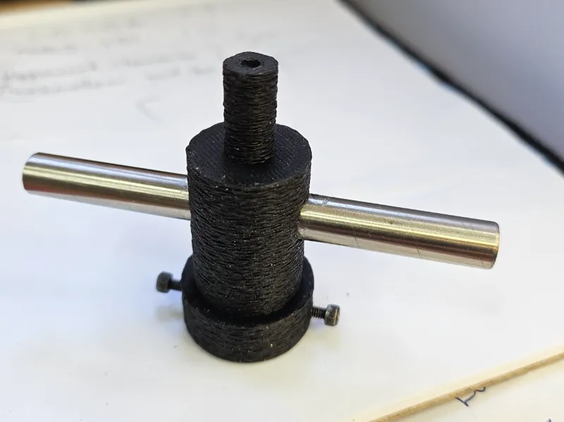 Die nut holder for 16mm die nuts