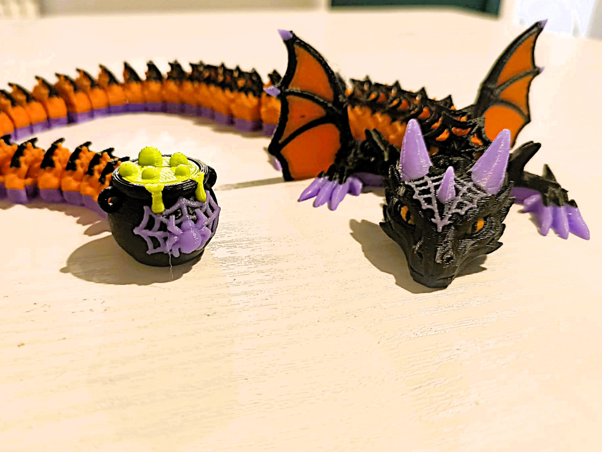 Articulated Halloween themed dragon - 1