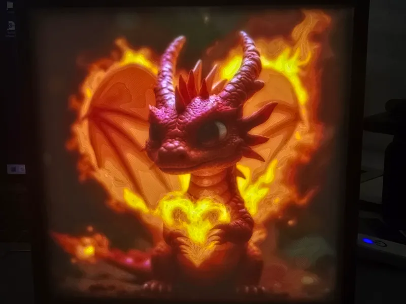 Drache mit Herz Lithophane & Hueforge