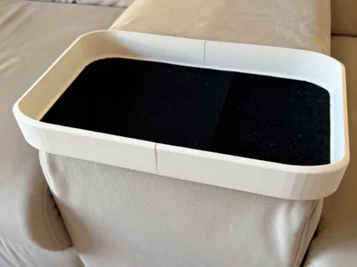 Sofa tray with cup holders