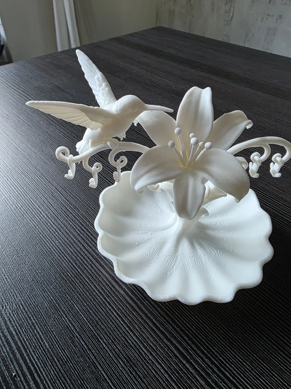 Hummingbird Lily Jewelry Dish – Earring Holder view 4