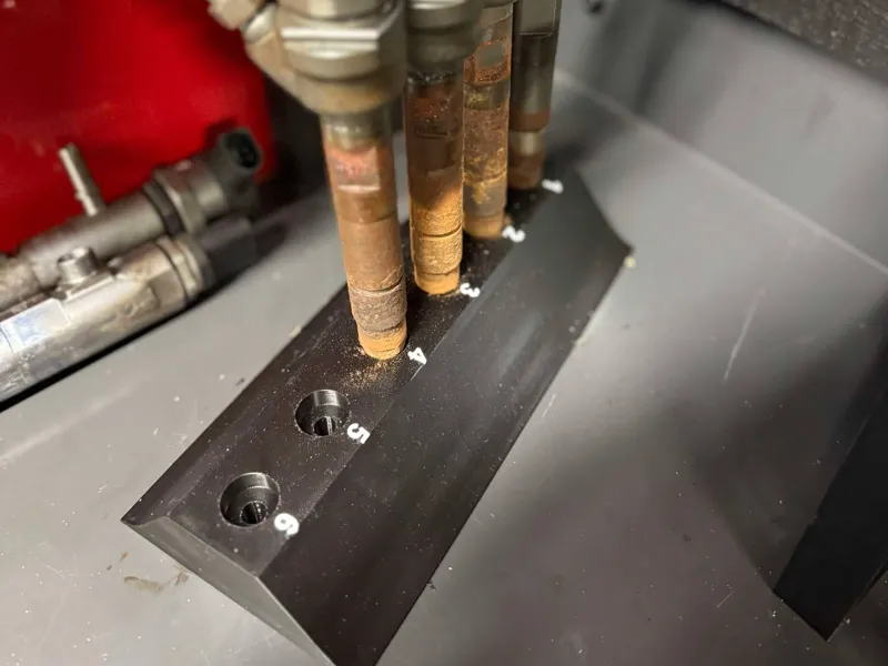 Injector holder for N47 and N57 