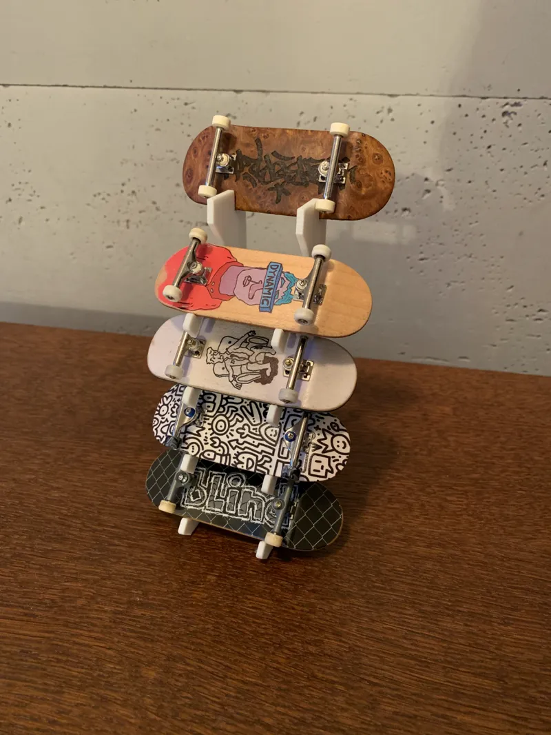 Fingerboard Stand