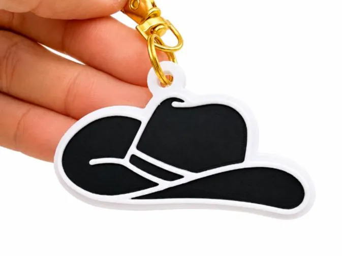 Llavero: Cowboy Hat Keychain. Referencia del modelo original.
