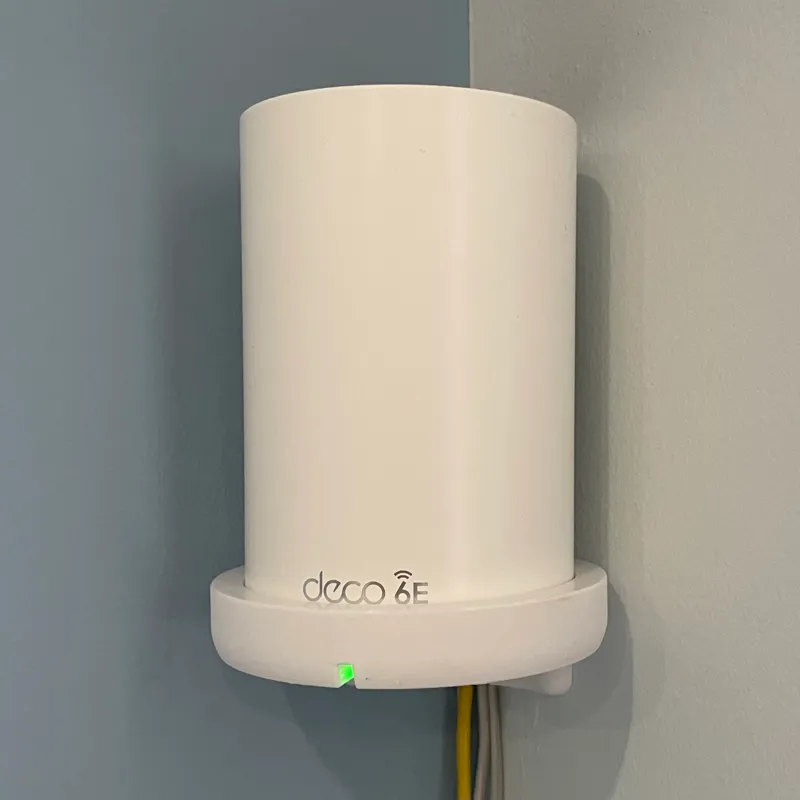 Deco 6e Corner Bracket