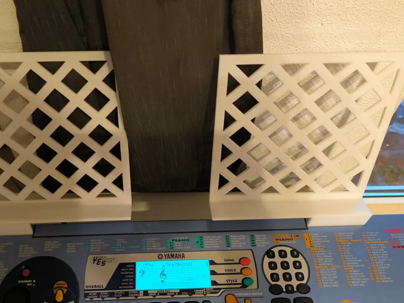 Sheet music holder for Yamaha keyboard PSR 140