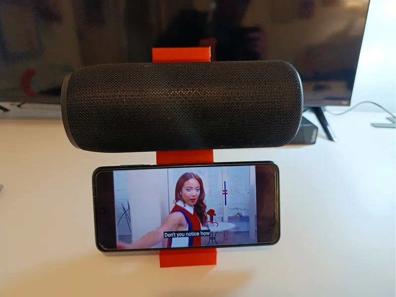 Speaker and Smartphone stand all in one