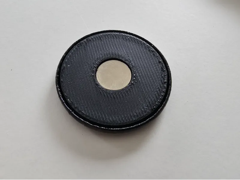 use your 1.25" 32mm buttons as magnet pin 6x3 10x2
