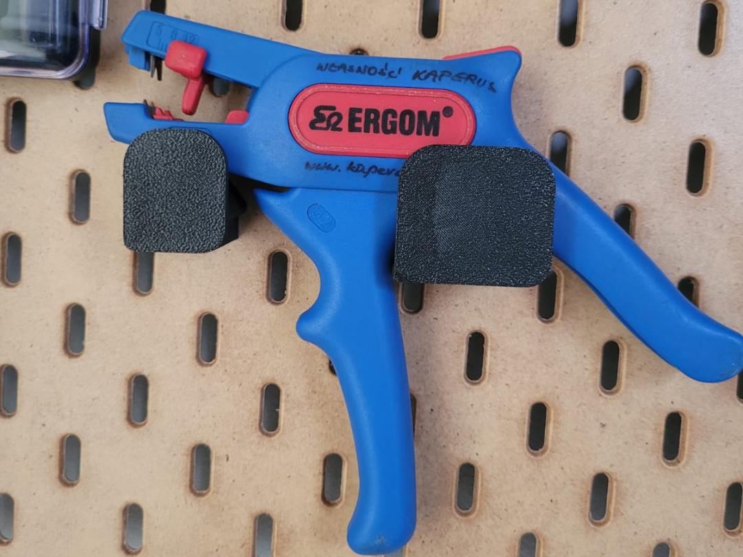 Wire stripper SKÅDIS mount