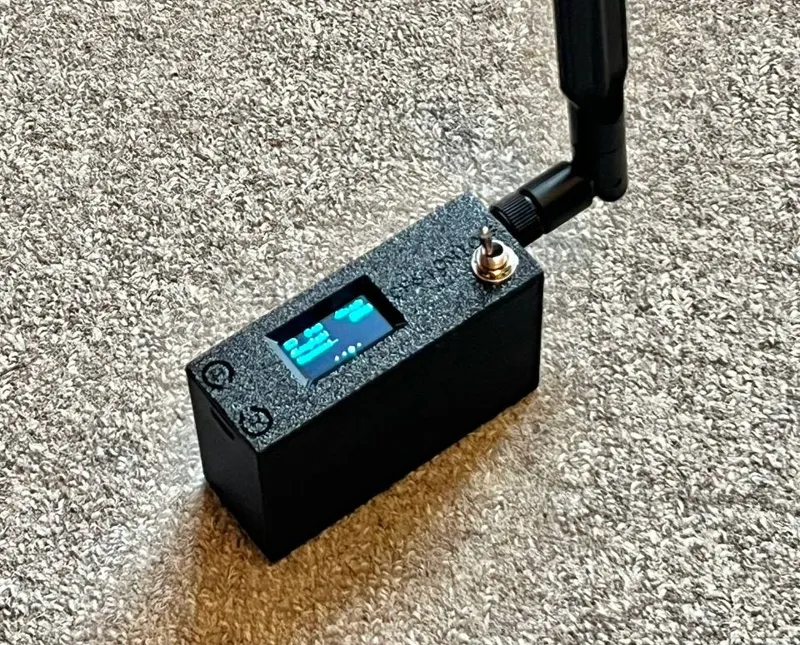 Heltec LoRa 32 V3 - Meshtastic - gps compartment, switch, battery, and antenna - simple case - V 0.1