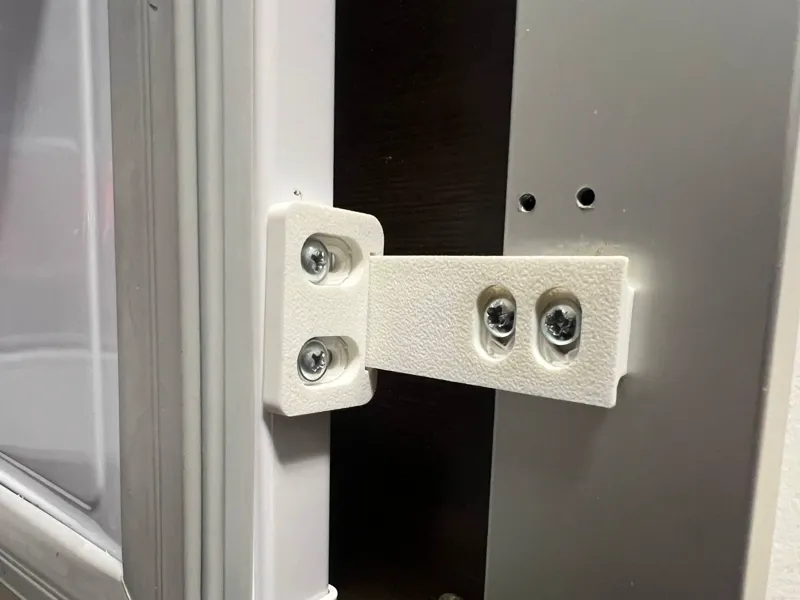 Guida per porta frigorifero 