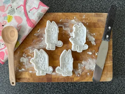 Bluey Set Of 4 Cookie Cutters & Stamps