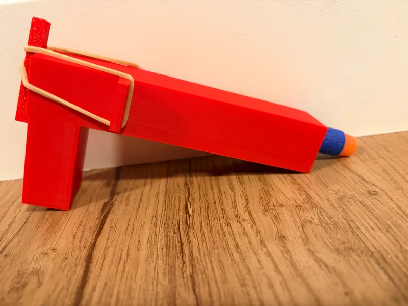 Shootable gun