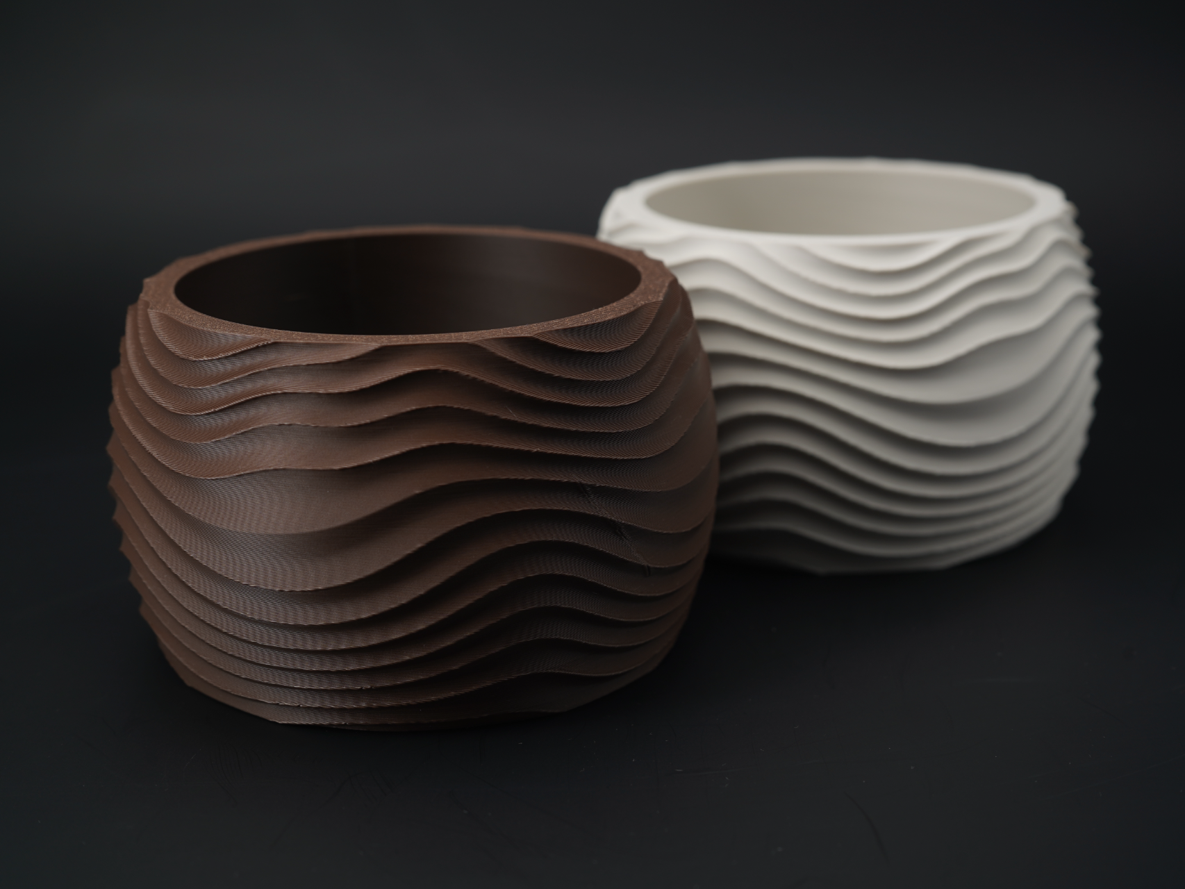 Wave Vase – Decorative Wavy Vase | Home Decor