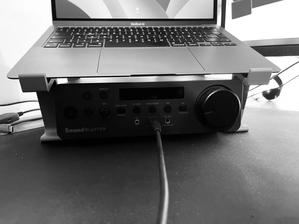 Laptop Stand MacBook Air/MacBook Air M1 by bensen MakerWorld