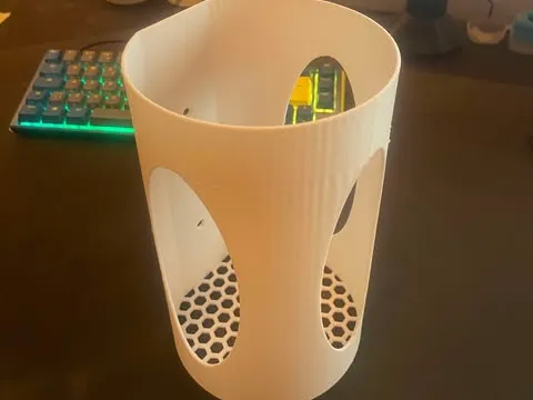 Wallmounted round holder/bin