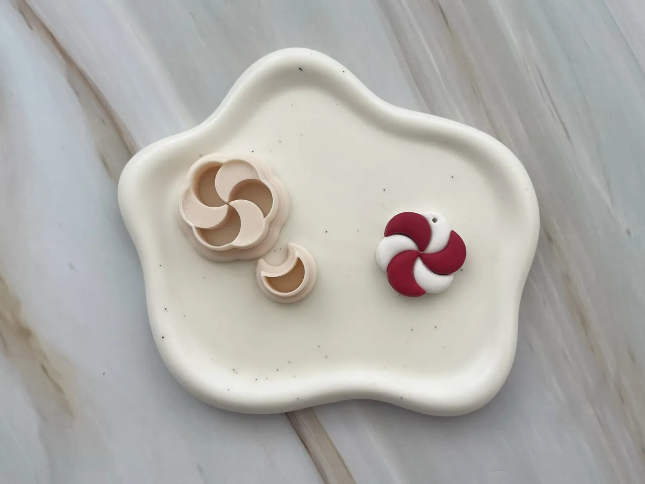 Christmas Candy Polymer Clay Earrings Cutter view 3