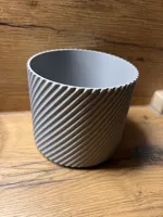 Version 1.0, Variante 2: Erhöhungen für Pflanztöpfe