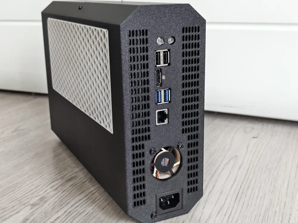 Boîtier ASRock BC-250 
