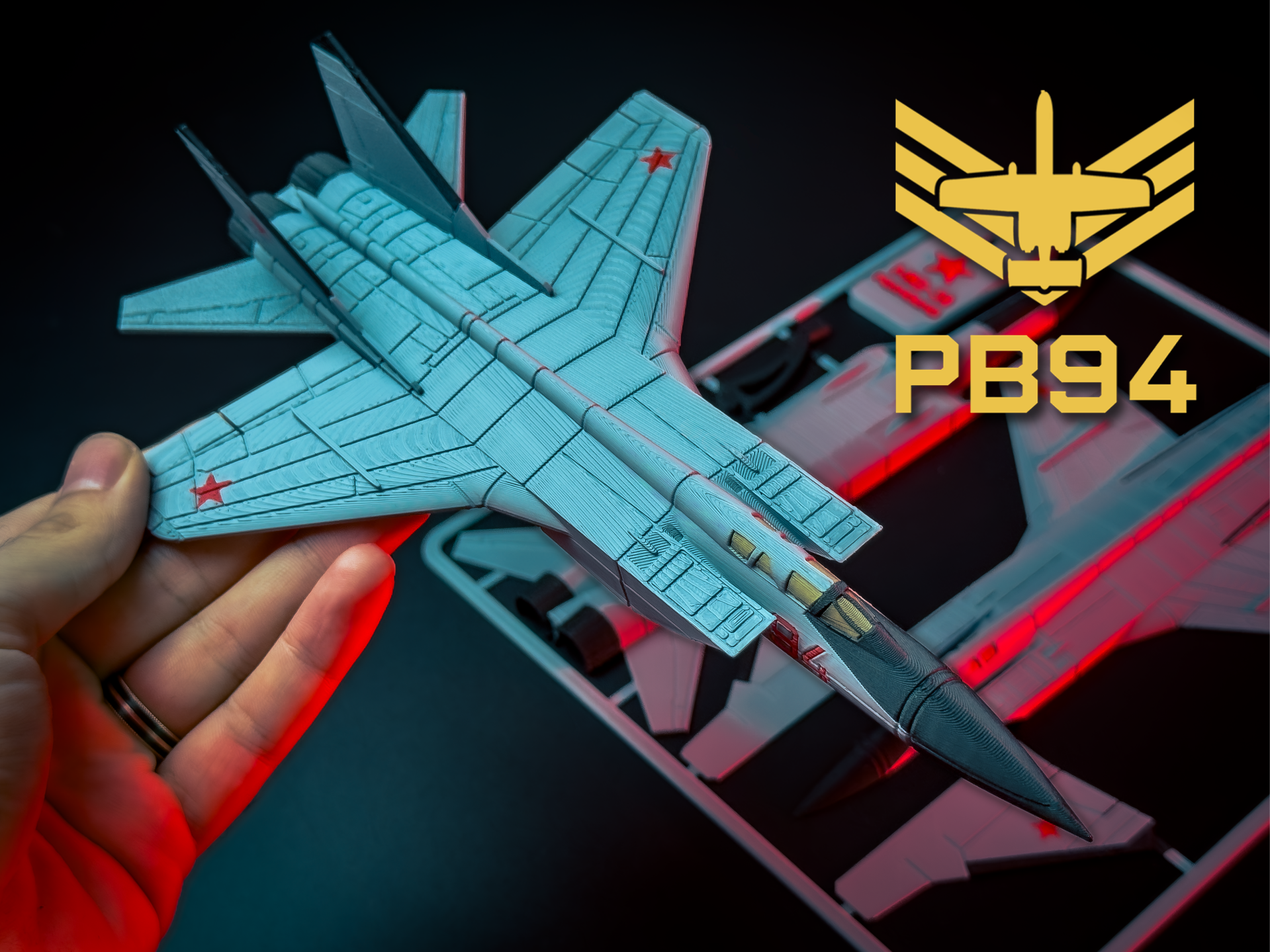 Maqueta MiG-31 Foxhound: Leyenda de la Aviación para Decorar
