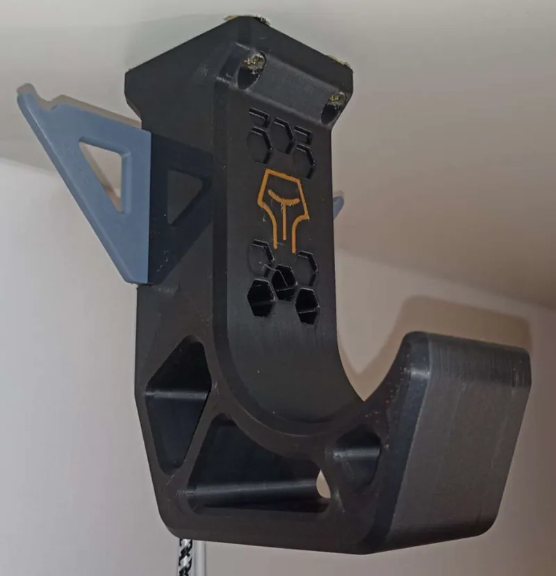 Storing hook for VR GearHead Quest 2