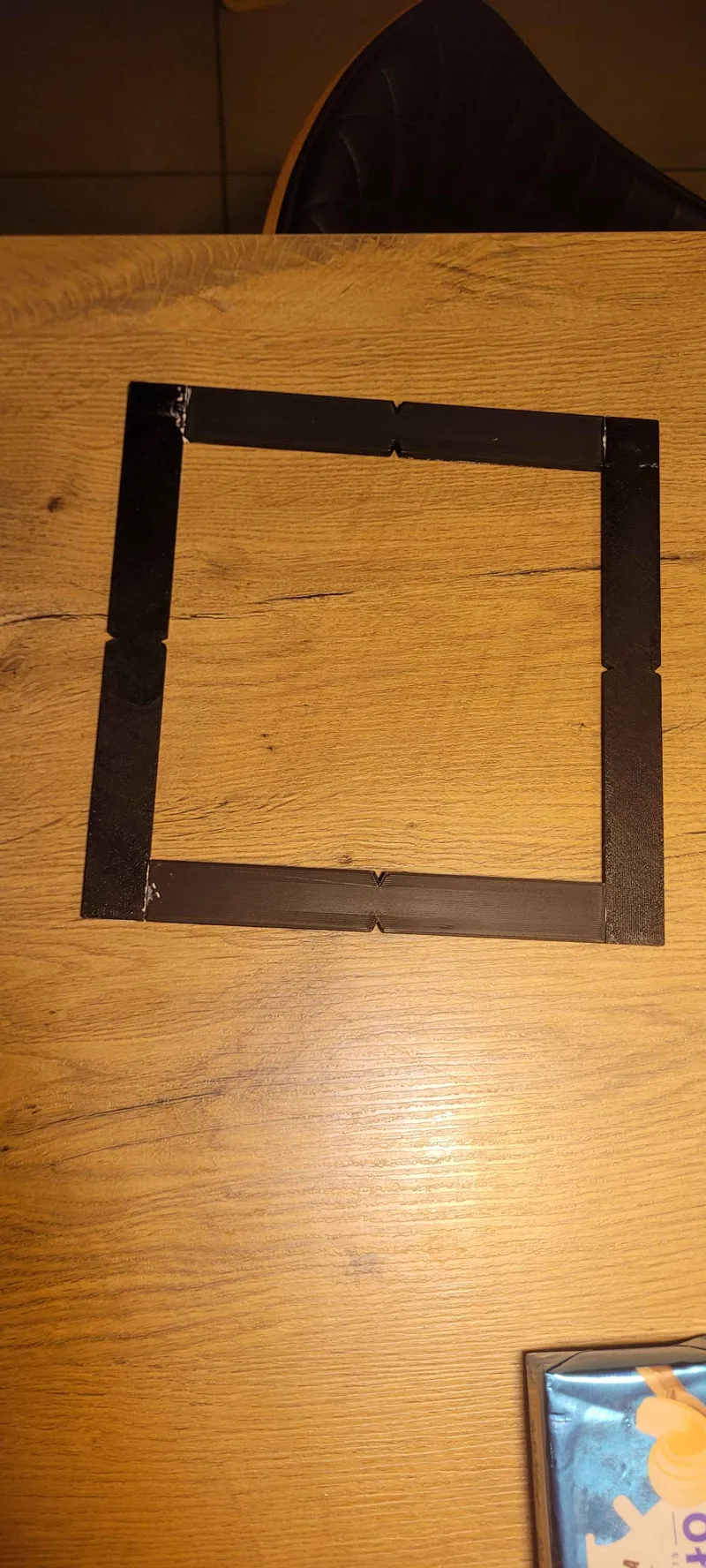 Template for cutting holes for 177/224mm fans
