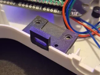Guitar Hero Xplorer Usb-C Breakout mount