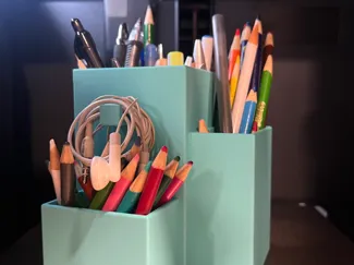 Desk organizer