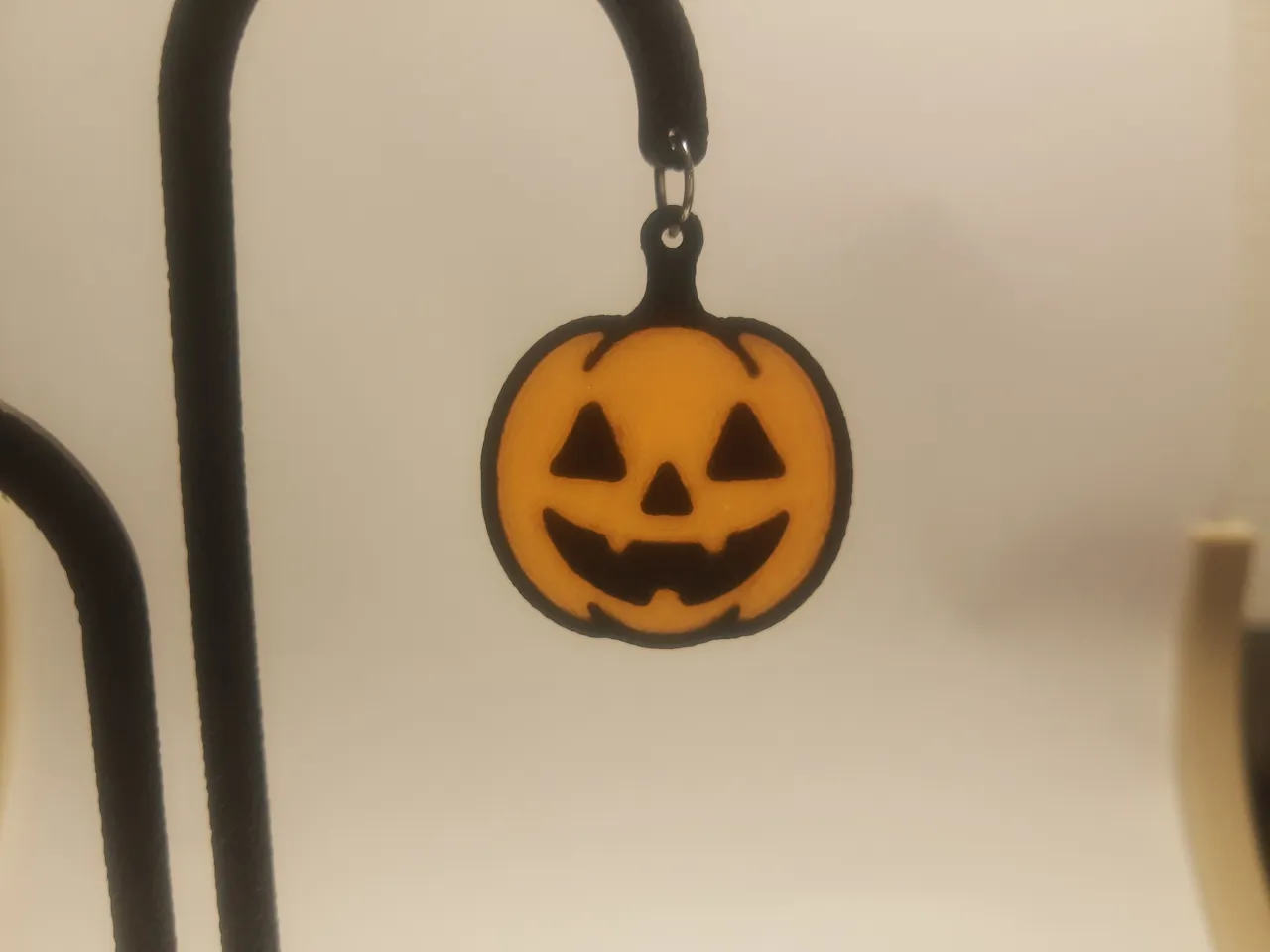 earrings halloween view 4
