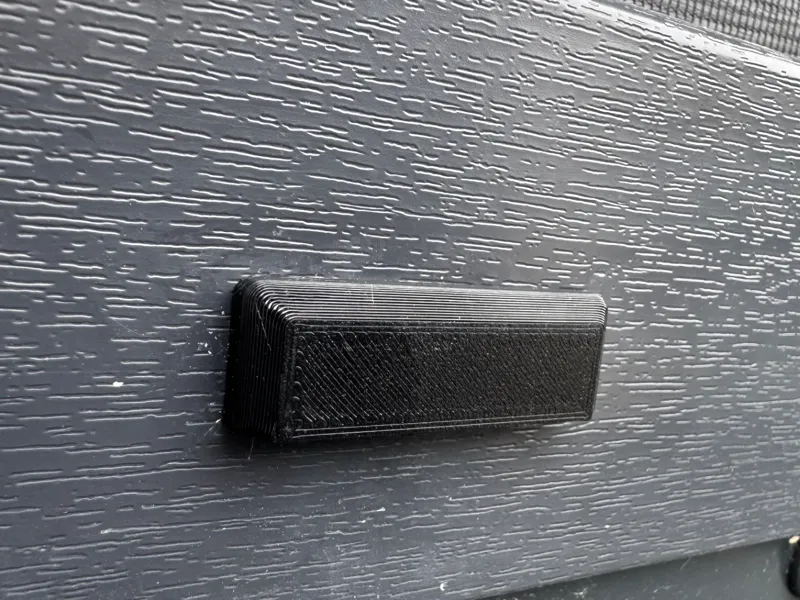 Wasserschlitzkappe_REHAU_Fenster