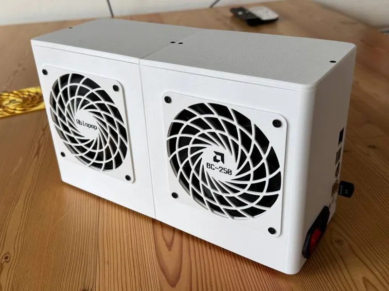 BC-250 push-pull case (no heatsink abuse)