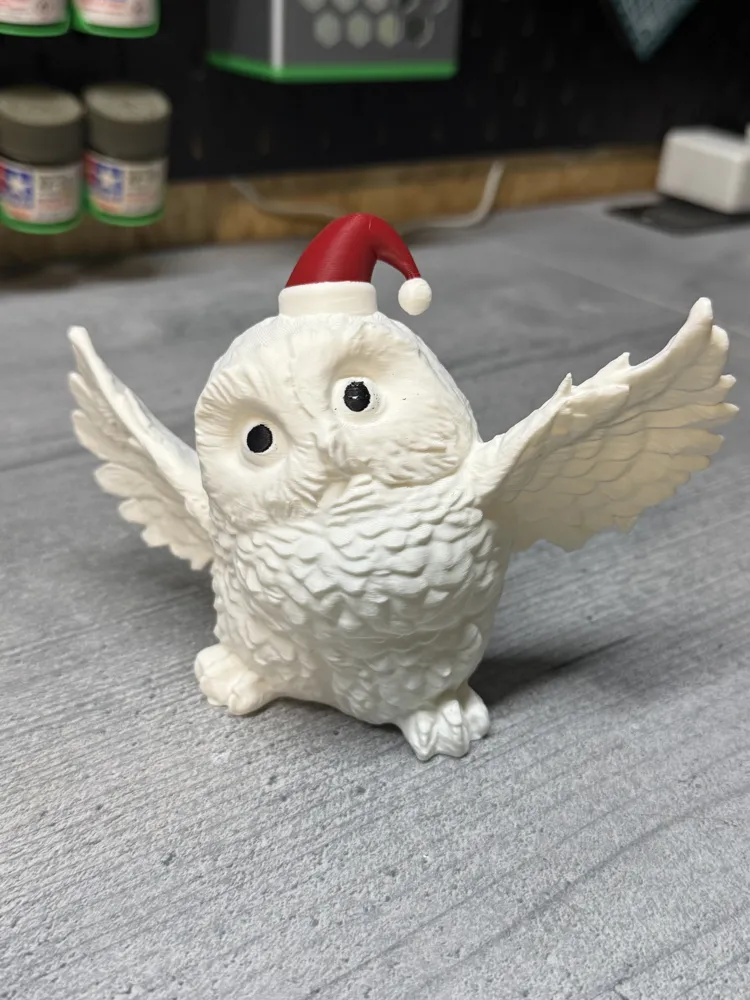 Spezielles Design, Eulen-Paar-Figur, Weihnachtsmütze, dekoratives Sammlerstück