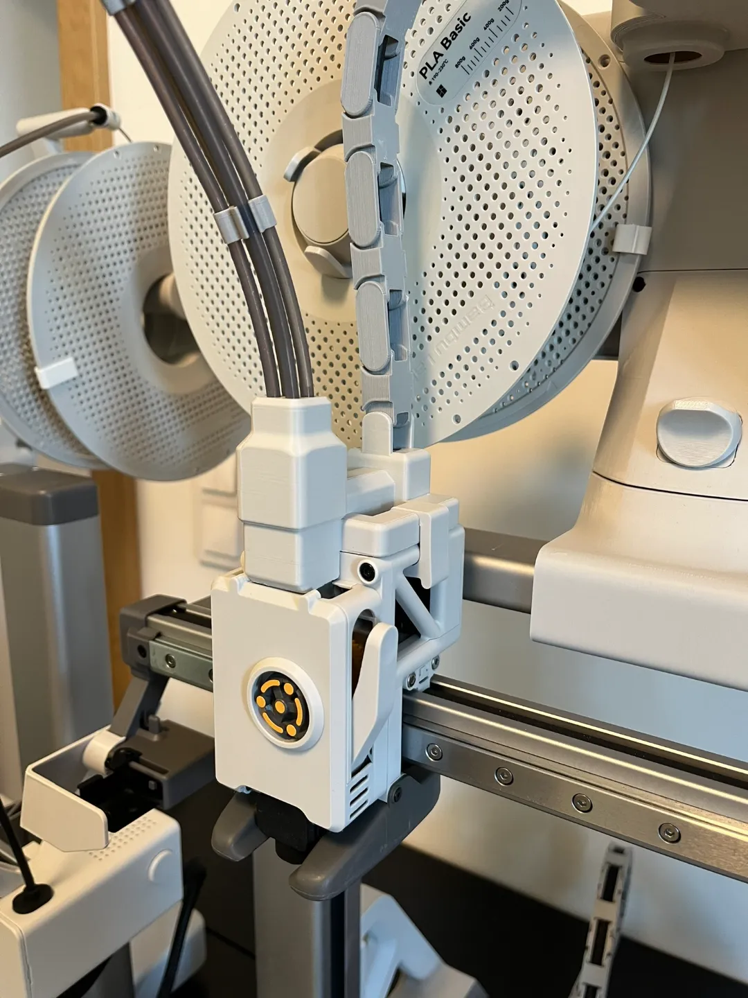 X-Axis Drag Chain (Cable Chain) V2 + AMS HUB SAVER view 3